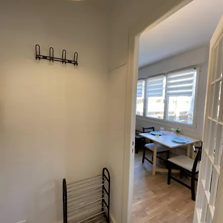 Appartement Glamorous For Pleasant Vacations